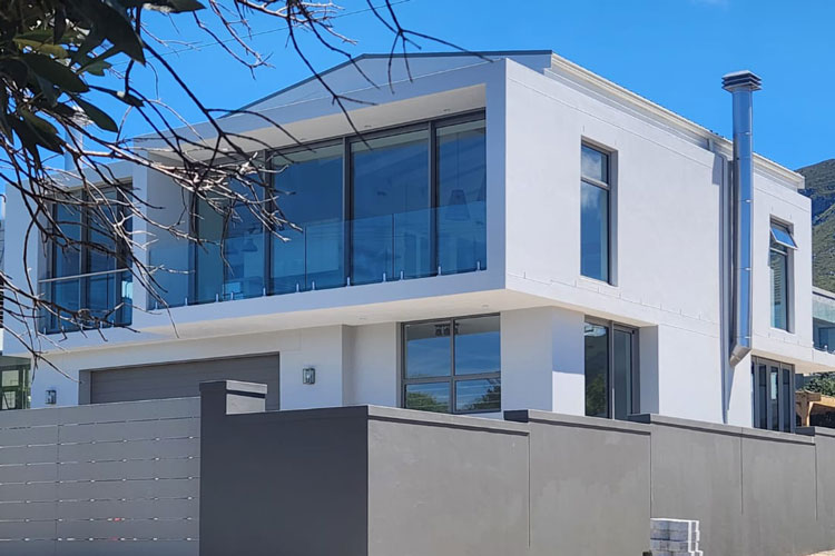 Home Building at Voëlklip in Hermanus